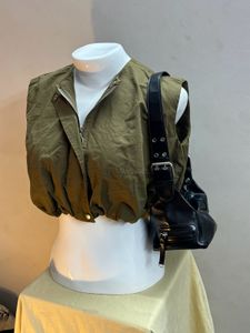 ⋆˚꩜｡ y2k olive green puffed crop vest ⋆˚꩜｡