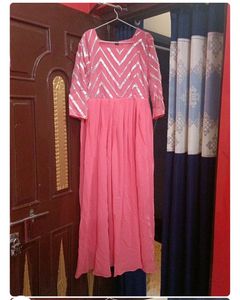 Pretty Gowns Combo
