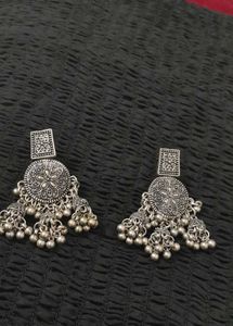 Oxidized Sliver Earring
