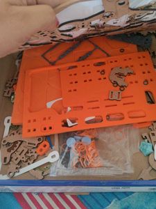 Mechanical Hand Assembling Toy