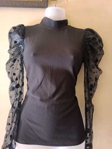 Chic Black Puff Sleeve Top