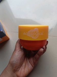 Aqualogica Golw+ Hydra Gel Moisturizer