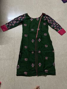 Dark green dress