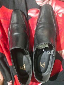 Black Slip On Formal Leather shoe | ELL EMPORIA