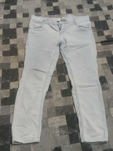 Light Wash Denim Jeans