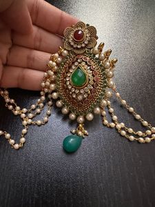 Chudamani With Earrings
