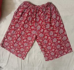 Women Cotton Red Knee Length Skirtplazo