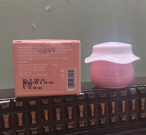DOT &amp; KEY Watermelon Superglow Matte Moisturiser