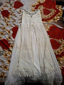 Elegant Embellished Frok