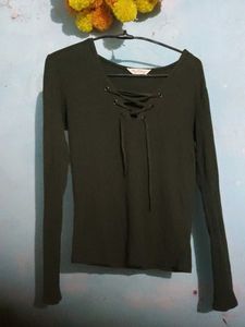 Fitted Green Top 🍀 For Your Style
