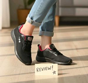 Comfortable Black Running Shoes