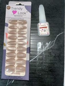 Press-On Nail Set