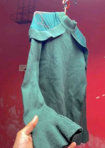 Dark Green💚Woolen Top Full Sleeve In Korean Style