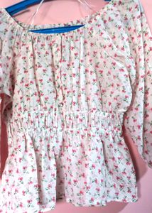NEW TOP FOR GIRLS