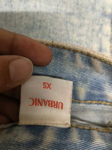 Light Wash Jeans
