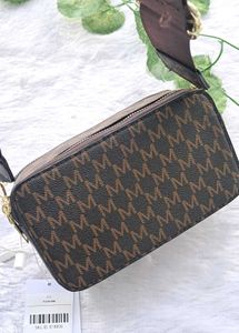 Savana Box Crossbody Bag