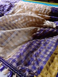 Purple &amp; Beige Saree Delivery Discount Available