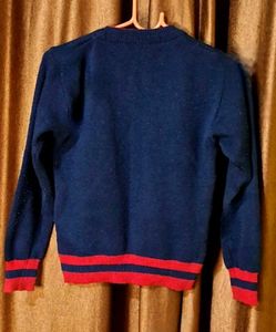 Sweater for 8 to 10 year boys