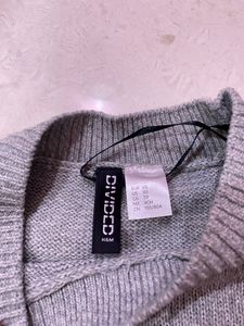 H&amp;M Full Sleevs Tshirt
