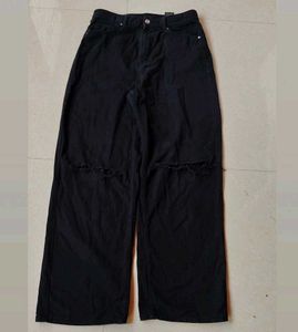 h&m ripped baggy jeans