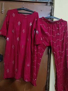 Maroon Embellished Kurti Set