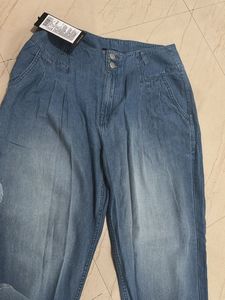 Light Wash Denim Jeans