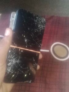Broken Phone - AS IS
