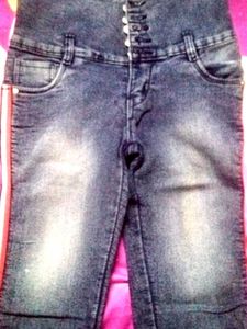 I Am Selling Capri