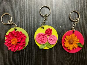Handmade Floral Keychains 🌸✨🌻