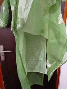 Chikankari Kurta With Lining