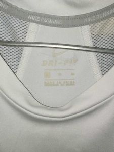 Nike White T-Shirt