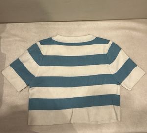 Striped Crop Top - Casual Style