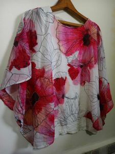 Floral Print Top Size Small/Medium