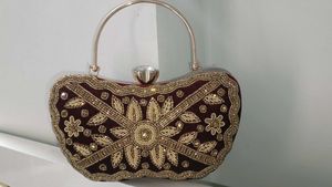Maroon Clutch ♥️
