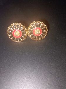Golden Studs