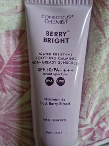 Conscious Chemist BERRY BRIGHT Sunscreen