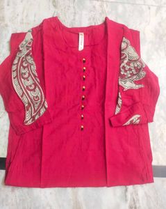 Anouk Women Red Solid Straight Kurta