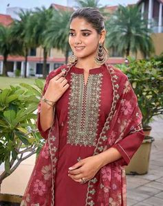 Women&#39;s Kurti Set With Pocket
