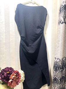 🖤Chic Black Midi Dress🖤