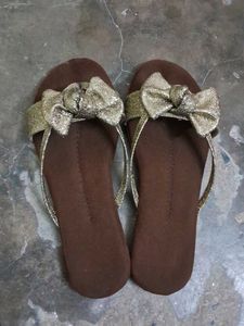 Bow Flip Flops