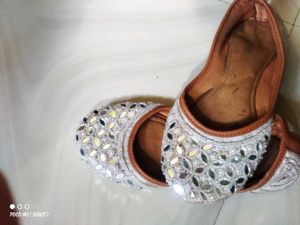 Traditional Juttis