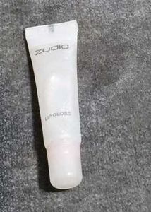 # Zudio Lip Gloss