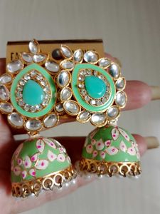 Combo Of 3 Earings,Saree Pin And Hair Clip