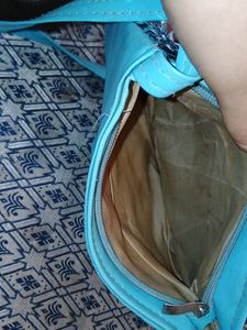 Stylish Sling Bag With Adjustable Handle For Kids