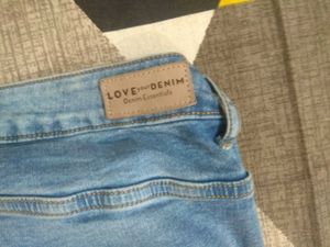 Light Wash Denim Jeans