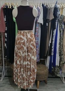Leaf Print Maxi Skirt