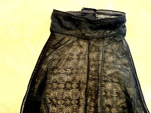 Elegant Black Lace Undewired Top