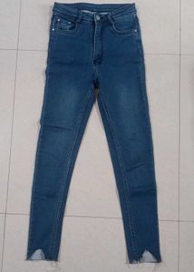 High Waist Bottom Ripped Jeans