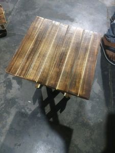 FOLDING SQUARE STOOL