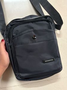 Men's Black Shoulder Bag